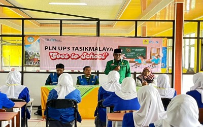 SMK Al-Ikhlas Susuru Pasarkan Produk Siswa Sampai Ke Sirkuit Mandalika di Apresiasi PLN pada Kegiatan PLN Goes To School